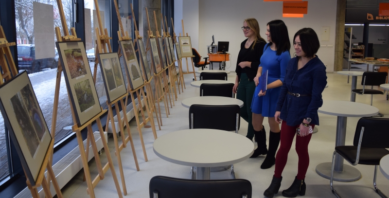 A. ir M. Miškinių bibliotekoje veikia fotografijų paroda ,,Utenos krašto gamtos perlai"